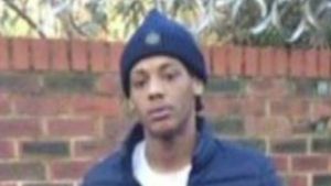 وفاة شاب أسود بعد اعتقاله تثير احتجاجات عنيفة شرقي لندن 
