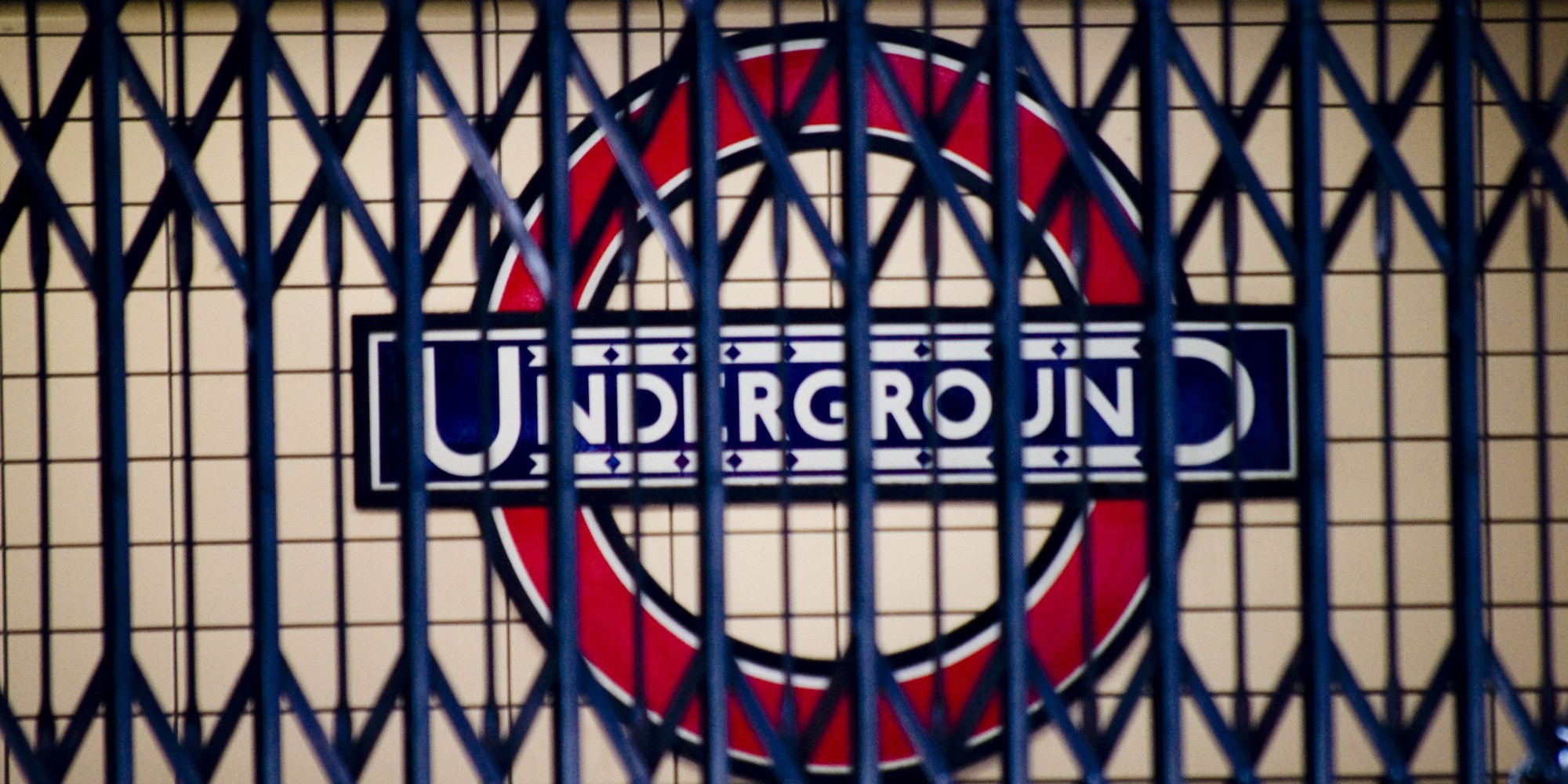 إضراب عمال مترو أنفاق لندن الخميس المقبل سيؤدي إلى تعطيل أكثر من 4 ملايين راكب 