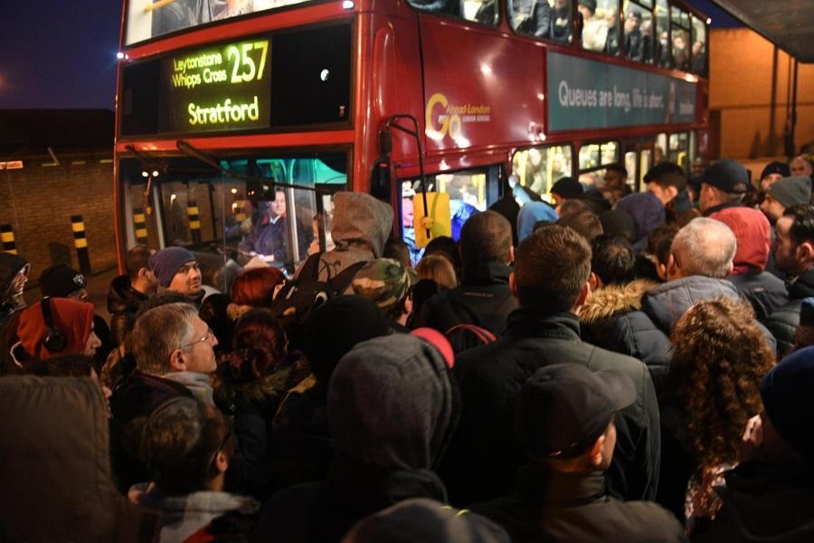 هيئة النقل في لندن: "لن يتم تشغيل قطارات مترو الأنفاق يوم الخميس بسبب إضراب السائقين" 