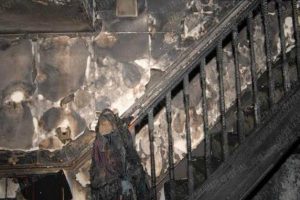مصرع رجلًا جراء حريق هائل في منزله بسبب الألعاب النارية 