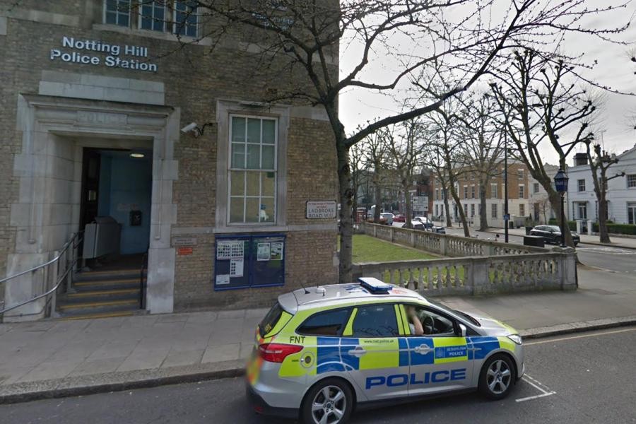 سكان لندن يسعون لمنع إغلاق قسم شرطة نوتينغ هيل "Notting Hill" 