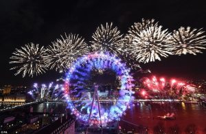 بالصور: لندن تستقبل العام الجديد بأجراس «بيج بن» 