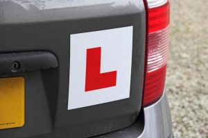 ما هي القوانين الجديدة التي يحتاج كل سائق إلى معرفتها في بريطانيا؟ 