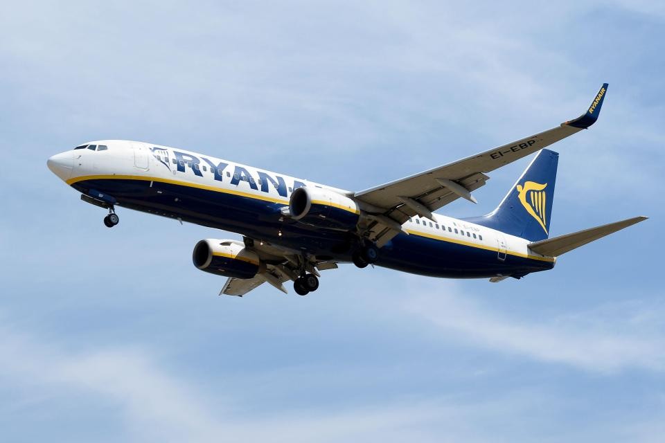 شركة "Ryanair" تقدم رحلات جوية بأسعار مخفضة تبدأ من 4.99 جنيه استرليني 