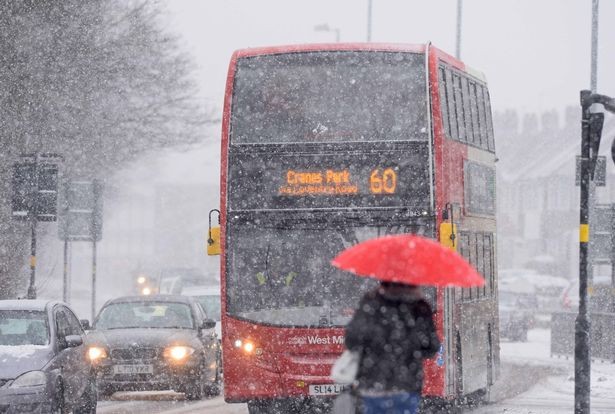 الأرصاد الجوية تحذر من انخفاض درجة الحرارة مرة أخرى وتساقط الثلوج في بريطانيا 