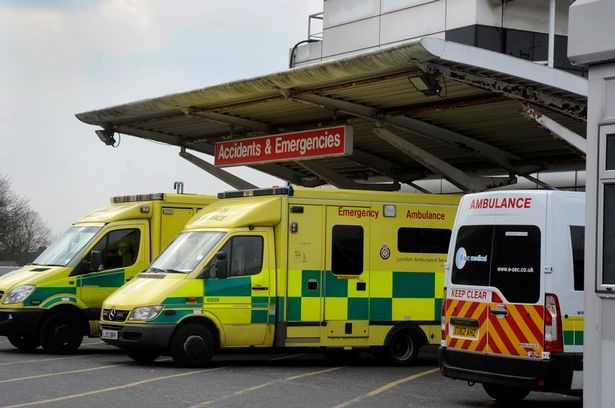 إلى متى ستستمر معاناة الانتظار في أقسام الطوارئ في المستشفيات البريطانية !! 