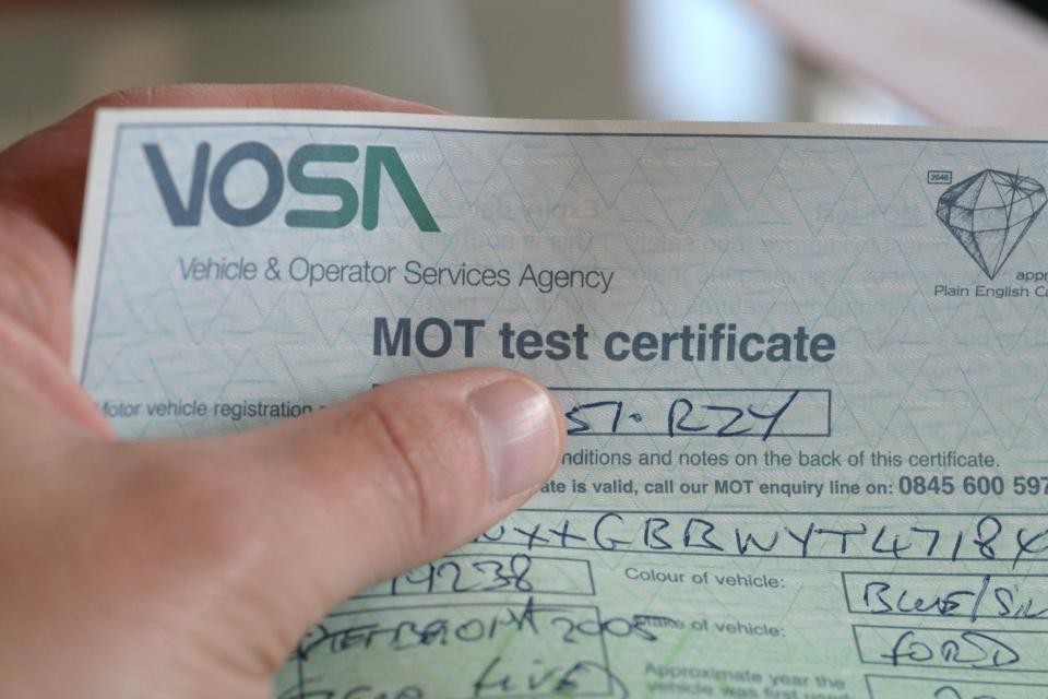 اختبار وزارة النقل "MOT test" يمكن أن يكلفك غرامة قدرها 2500 جنيه استرليني 