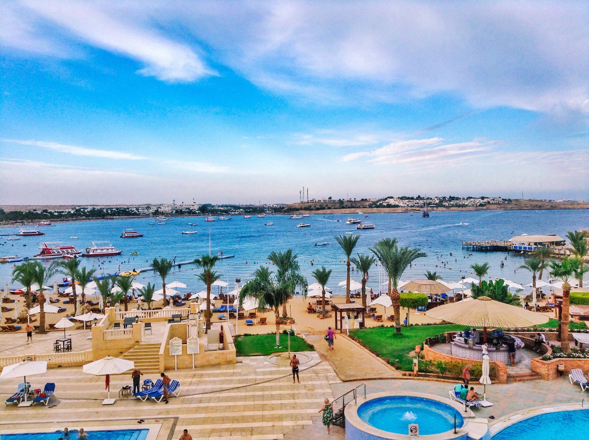 رخص السياحة المصرية يجعلها تنافس رغم استمرار التحديات الأمنية 