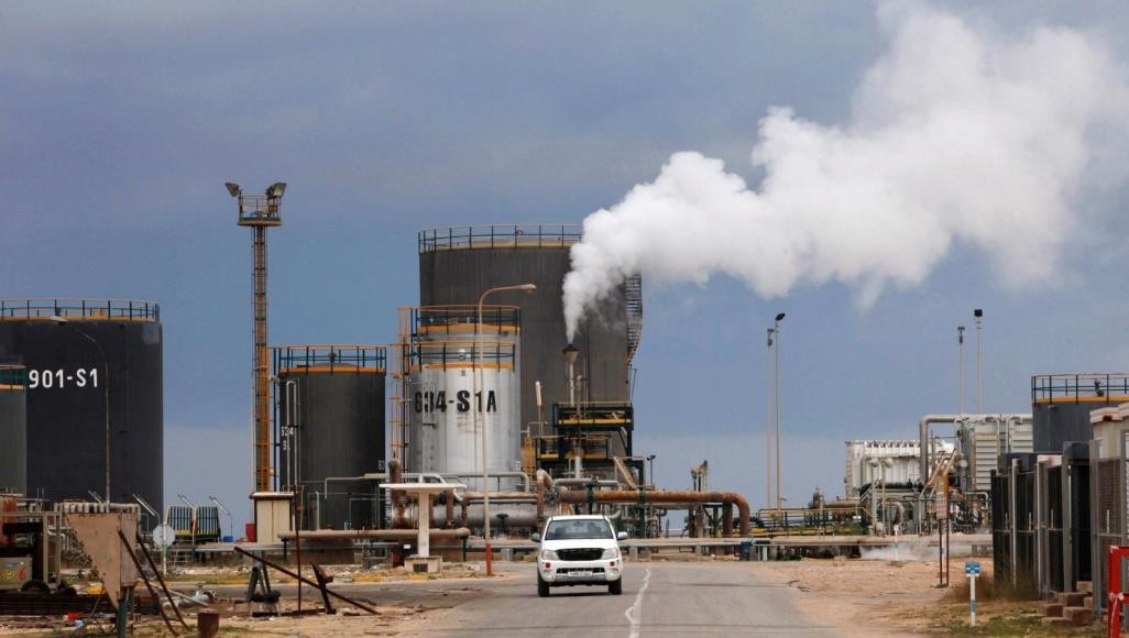 مستقبل غامض للثروة النفطية في ليبيا 