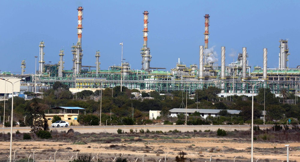 ليبيا تعود لإنتاج 1,2 مليون برميل من النفط يومياً 