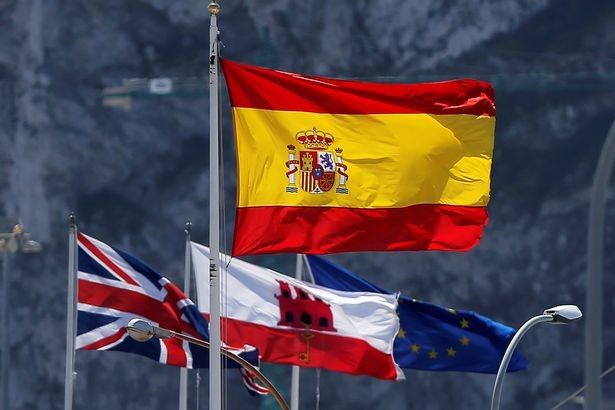 ما وضع البريطانيين المقيمين في إسبانيا في حالة عدم وجود صفقة للبريكست؟ 