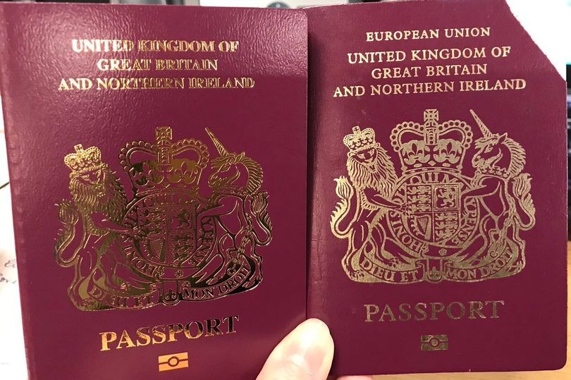 إصدار جوازات السفر بالمملكة المتحدة دون عبارة "الاتحاد الأوروبي" !! 
