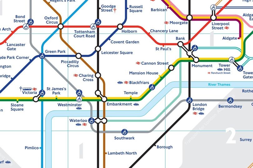 شرح أسباب اختيار الألوان في خريطة مترو أنفاق لندن "الأندرغراوند" والقصص التي وراءها 