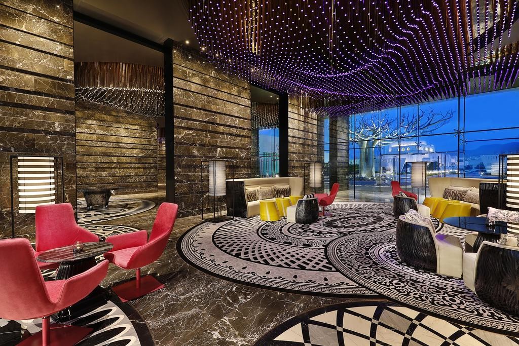 افتتاح فندق دبليو مسقط إضافة لقطاع الفنادق في عُمان 