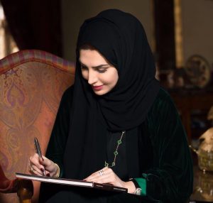سيدة الأعمال القطرية بثينة الأنصاري في حوار خاص مع "أرابيسك لندن" 