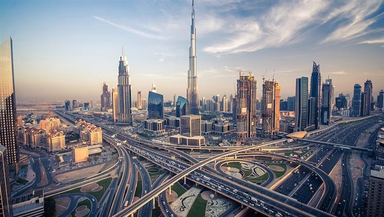 ارتفاع عدد البريطانيين إلى 10 أضعاف خلال 10 سنوات في الإمارات 