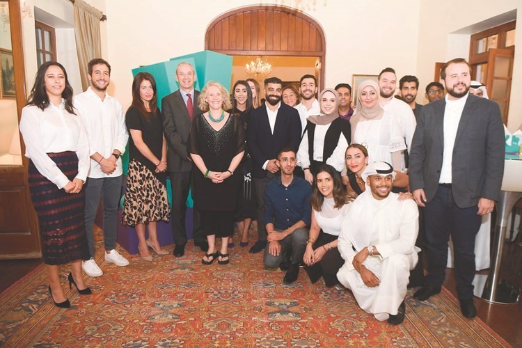 "ديليفرو" تحتفل بنجاحها في الكويت في مقر السفارة البريطانية 
