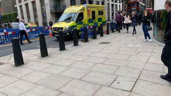 رجل يهدد بإحراق وتفجير مبنى في لندن 