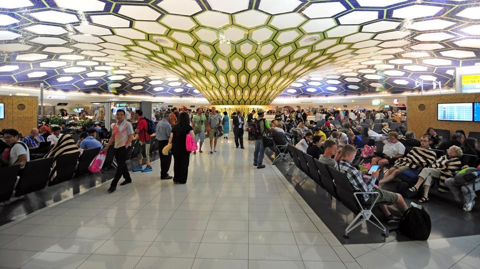4,5 مليون مسافر عبر مطار أبوظبي خلال فترة الصيف.. ولندن إحدى أبرز الوجهات 