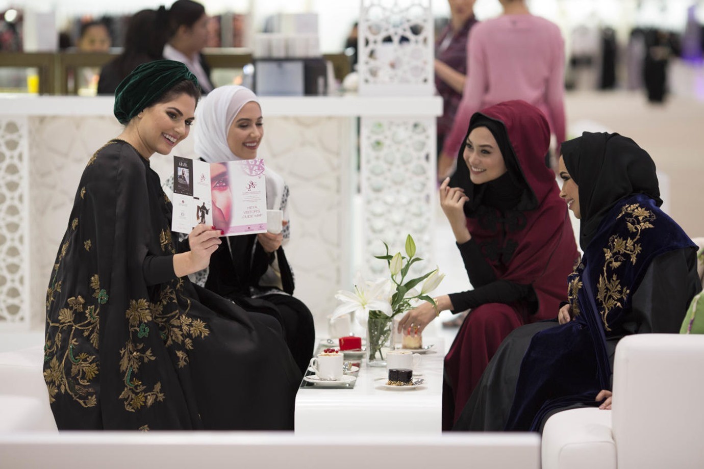 الدوحة تستضيف فعاليات معرض هي للأزياء العربية بنسخته الـ16 