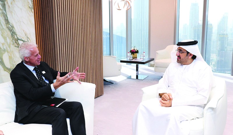 وزارة الشؤون الاقتصادية الإماراتية تبحث تعزيز التعاون التجاري والاقتصادي مع بريطانيا 