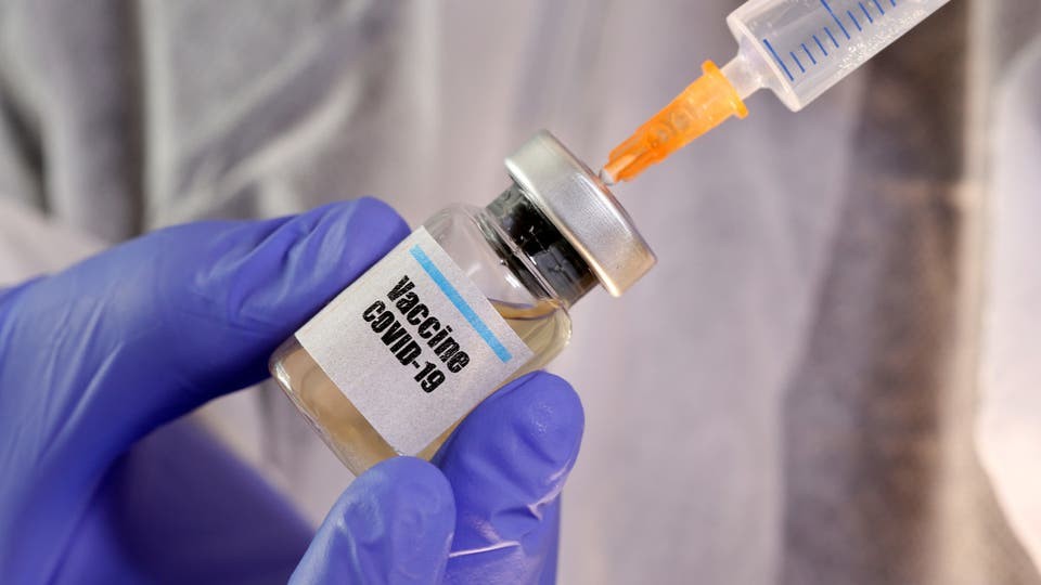 بريطانيا تعلن بدء التجارب السريرية للقاح فيروس كورونا غداً الخميس 