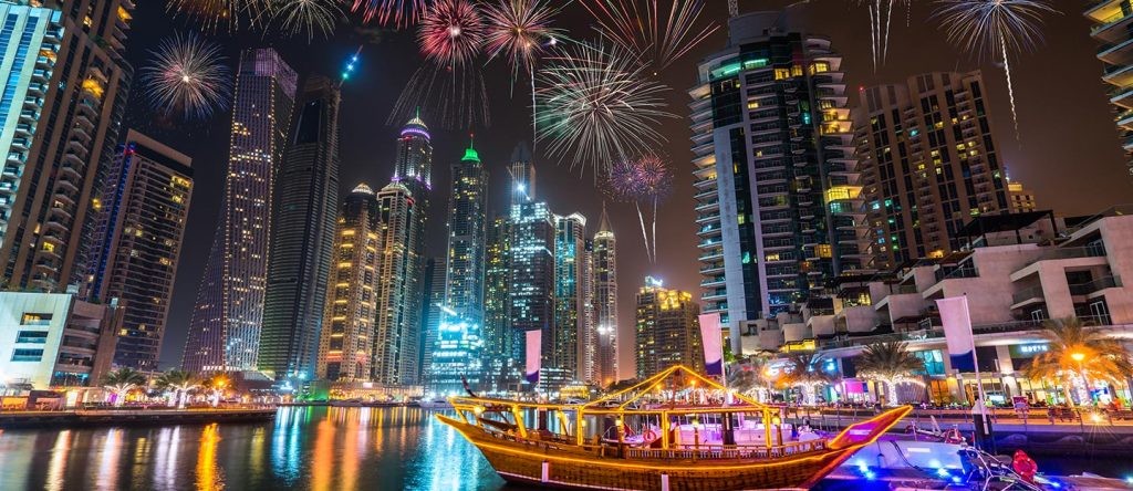 مزيج من الرقي والفخامة.. نجوم بريطانيين يختارون دبي كأكثر الأمكنة المفضلة للسكن 