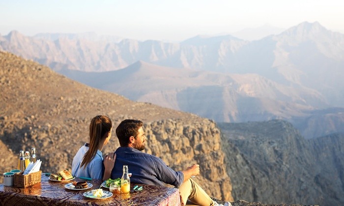السياحة في الامارات تعود تدريجياً مع اقبال متزايد على جبل جيس في عطلة العيد 