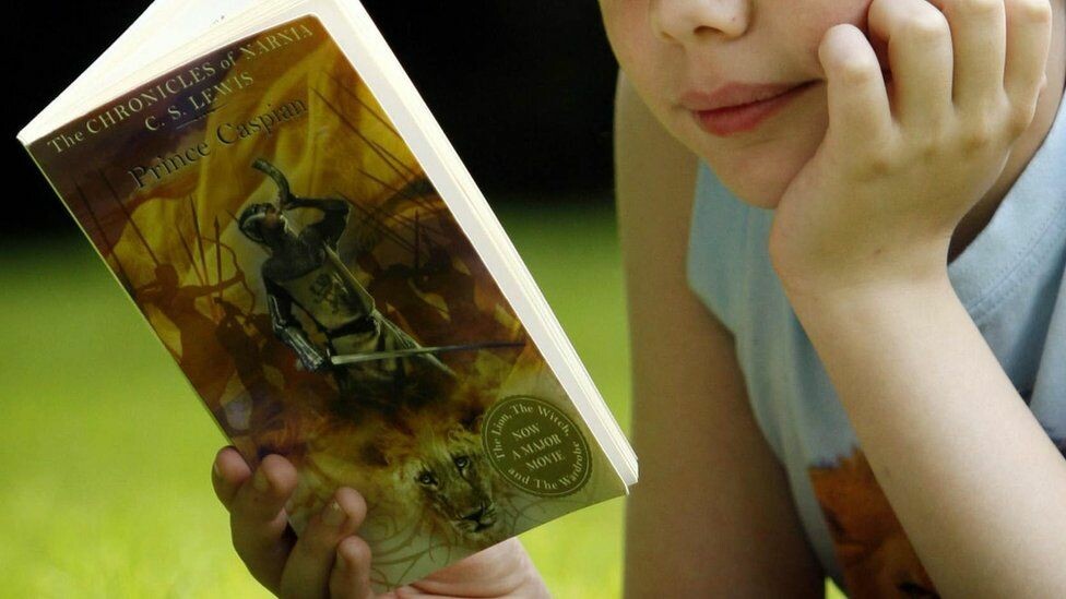 مكتبة افتراضية للأطفال في إنكلترا تتيح الوصول المجاني للكتب 
