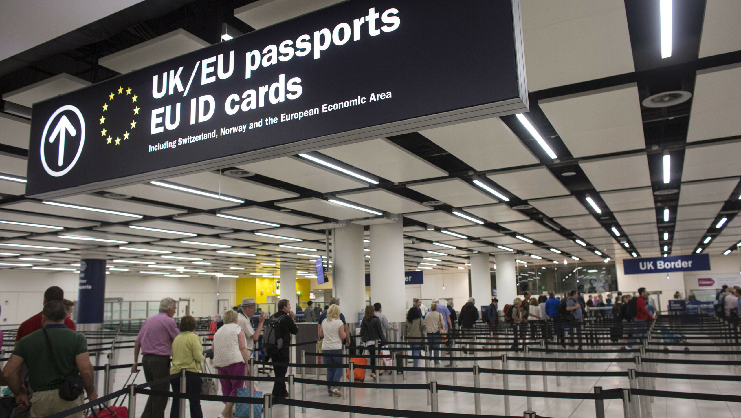 هل سيحتاج البريطانيون إلى تأشيرة للذهاب في عطلة إلى الاتحاد الأوروبي بعد 1 يناير؟ 