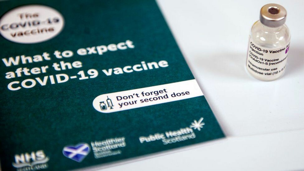 لقاح فيروس كوفيد-19: أولويات غير محددة في المملكة المتحدة، واسكتلندا أكبر المتخلفين 