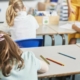وزيرة التعليم في ويلز إيجابية بما يخص عودة الأطفال إلى المدارس في 15 مارس! ما التفاصيل؟ 