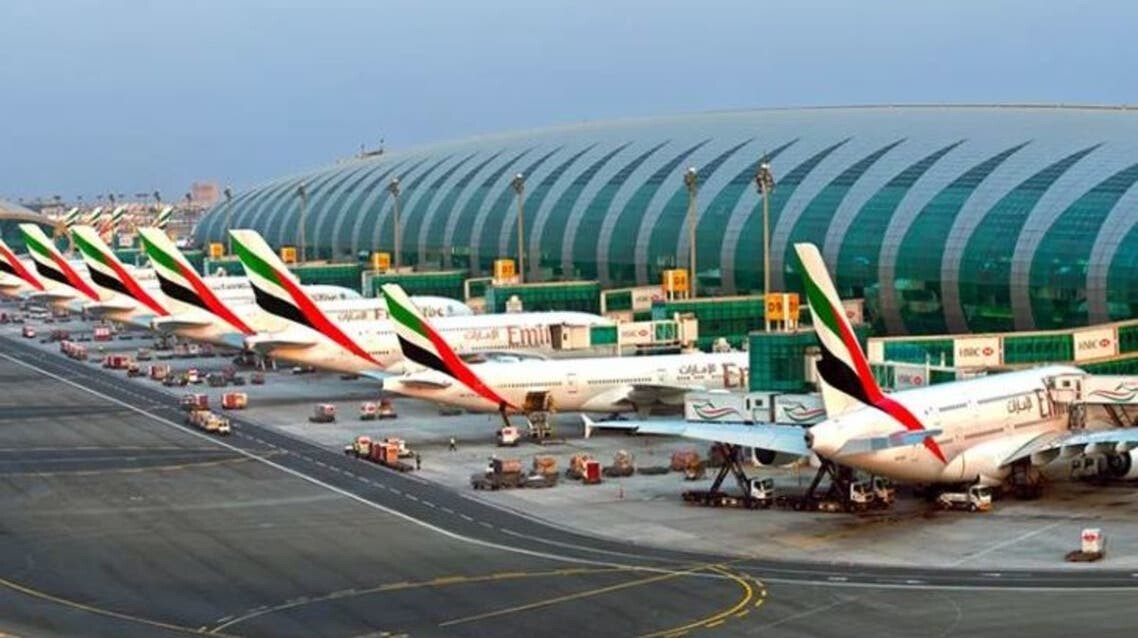 الرئيس التنفيذي لمطار دبي : قادرون على توزيع 300 طن من اللقاحات يومياً 