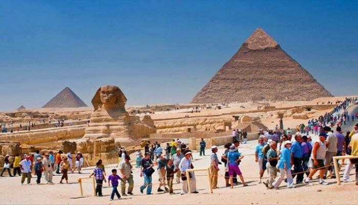 مصر: 280 ألف متوسط عدد السياح شهرياً 