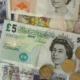 بنك إنكلترا يدعو إلى استبدال الأوراق النقدية من فئة 20 و 50 باوند قبل نهاية الشهر 