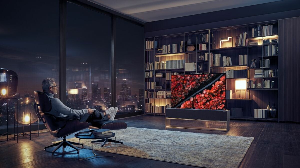 إطلاق أول تلفزيون OLED قابل للدوران في العالم 