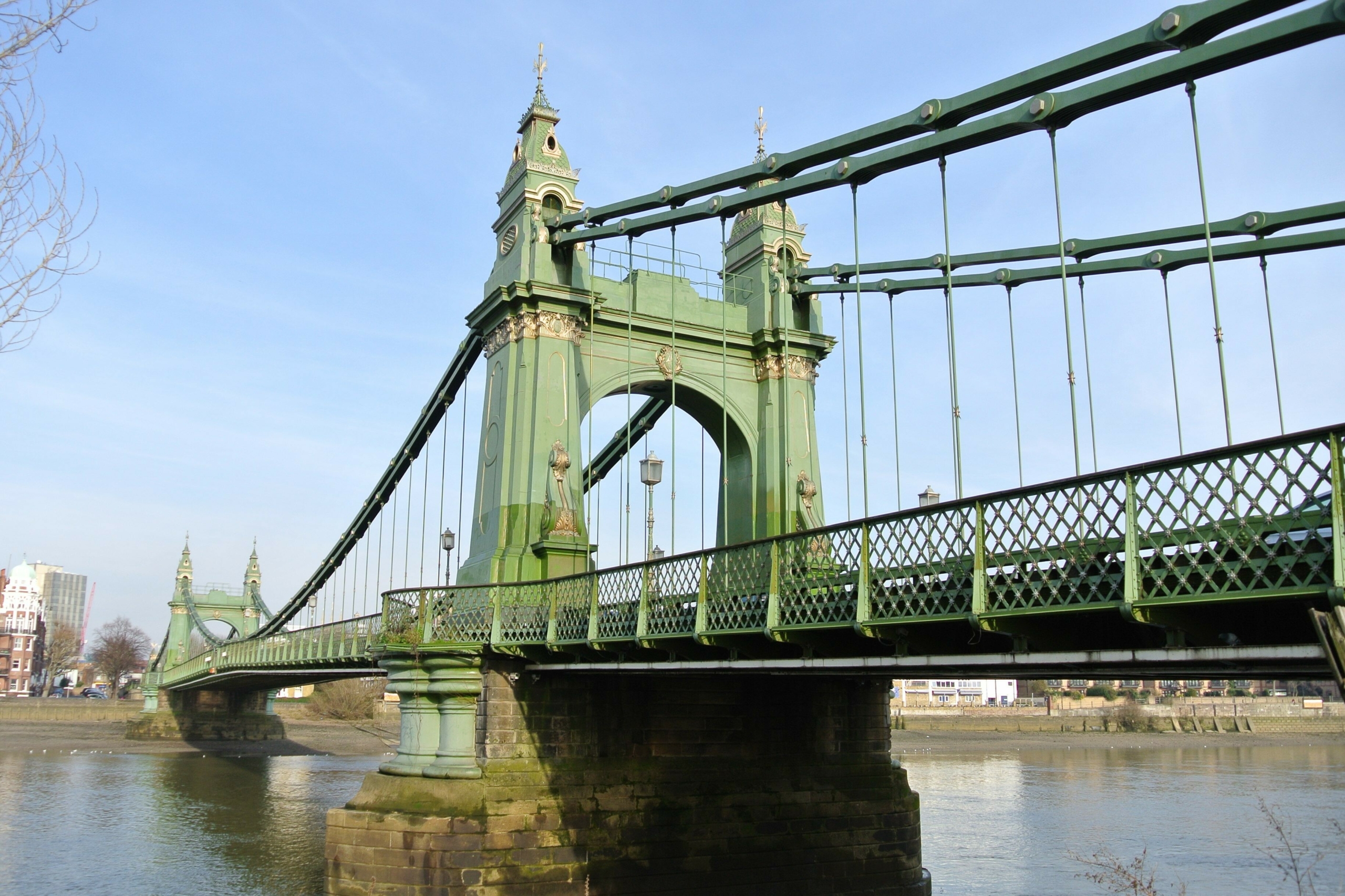 إعادة فتح جسر Hammersmith للمشاة وراكبي الدراجات نهاية الأسبوع القادم 