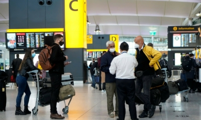 بريطانيا تزيل الدول المدرجة في قائمة حظر السفر المرتبطة بـ«أوميكرون» 