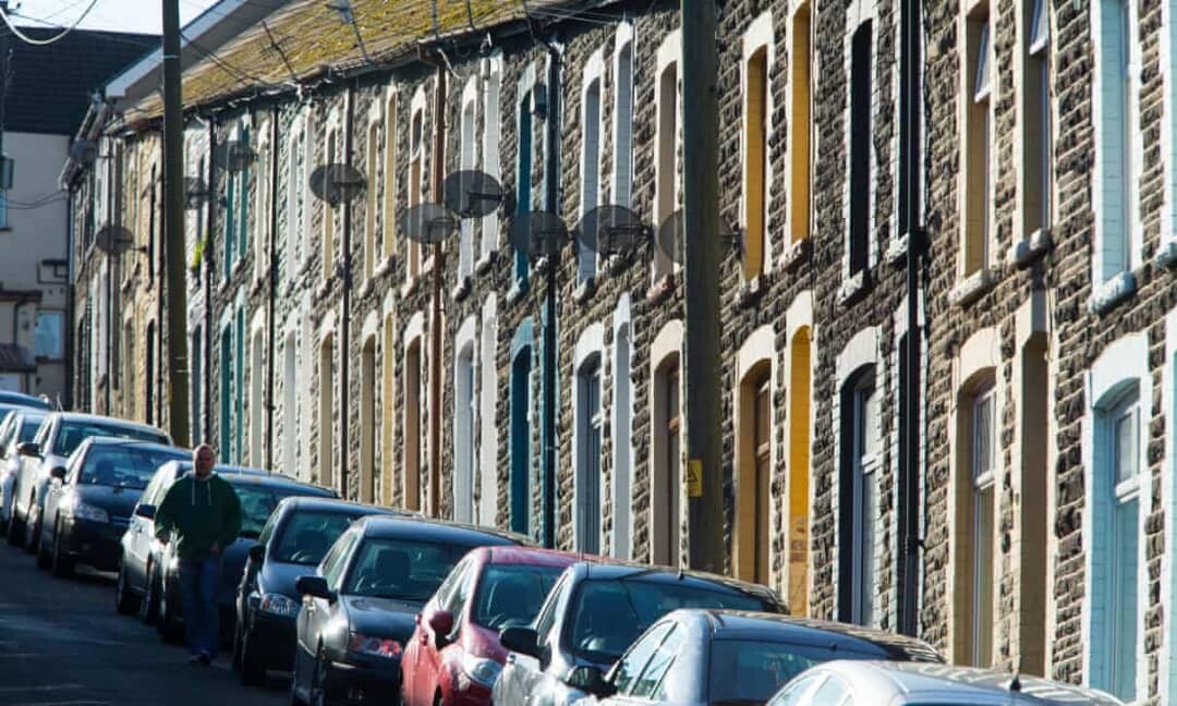 أسعار المنازل في المملكة المتحدة تسجل ارتفاعا قياسيا 