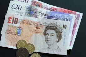 %23 من الأسر البريطانية غير قادرين على تحمل فاتورة غير متوقعة بقيمة 200 باوند 
