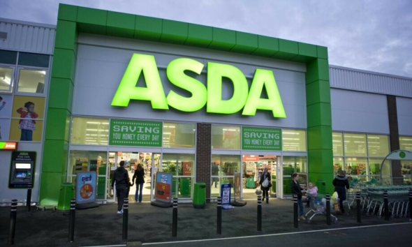 خصومات وجوائز نقدية من متاجر "Asda" لعملائها لكن بشروط.. إليك التفاصيل!  