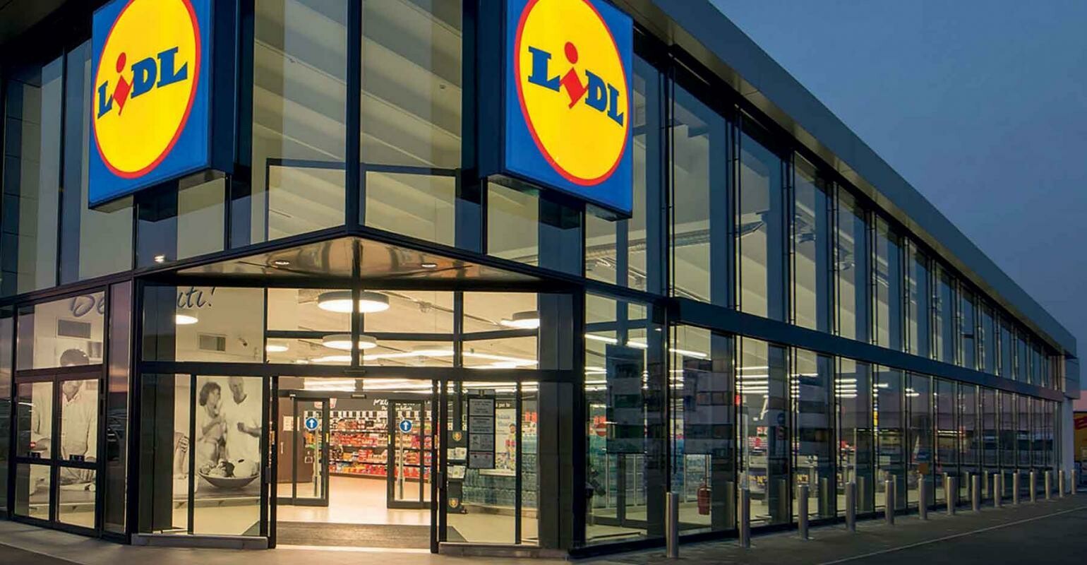 "Lidl" تخطط لفتح 220 متجرا جديدا في المملكة المتحدة وخلق 4000 فرصة عمل 