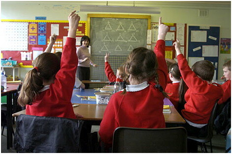 أزمة تكاليف الطاقة.. تجبر المدارس البريطانية على تخفيض الدوام  إلى 4 أيام فقط 