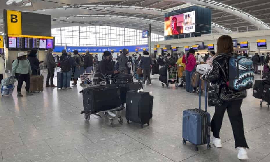 60% نسبة الانخفاض  في عدد ركاب مطار هيثرو 