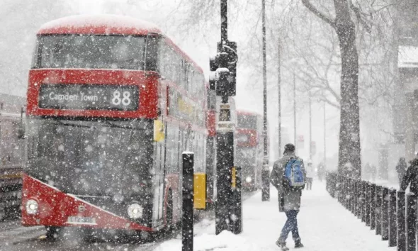 بريطانيا على موعد مع عاصفة ثلجية جديدة كبيرة باسم "Storm Corrie"  