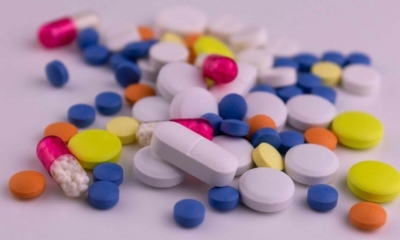 بريطانيا توافق على استخدام أقراص "فايزر" المضادة لفيروس كورونا 