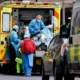 فيروس كوفيد يعاود الظهور في جميع أنحاء المملكة المتحدة مع ارتفاع عدد الإصابات  