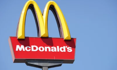 ماكدونالدز تعلن إغلاق 847 فرعًا للشركة في روسيا 