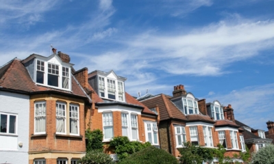 أسعار المنازل في بريطانيا تنخفض لأول مرة منذ عام 