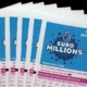 أحد أكبر الجوائز في البلاد.. بريطاني يفوز بـ 100 مليون جنيه إسترليني في EuroMillions 